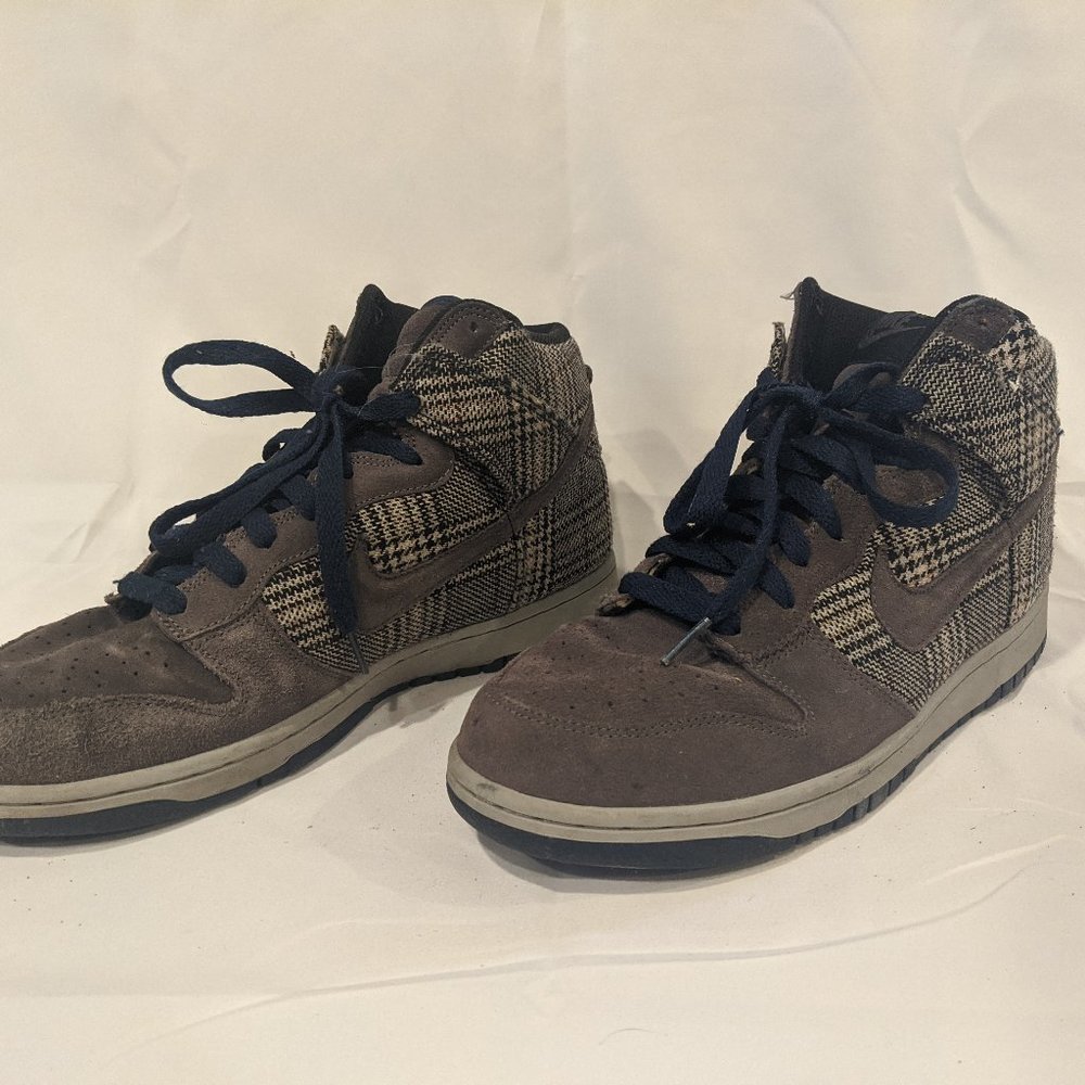 Nike Dunk Tweed Size 9